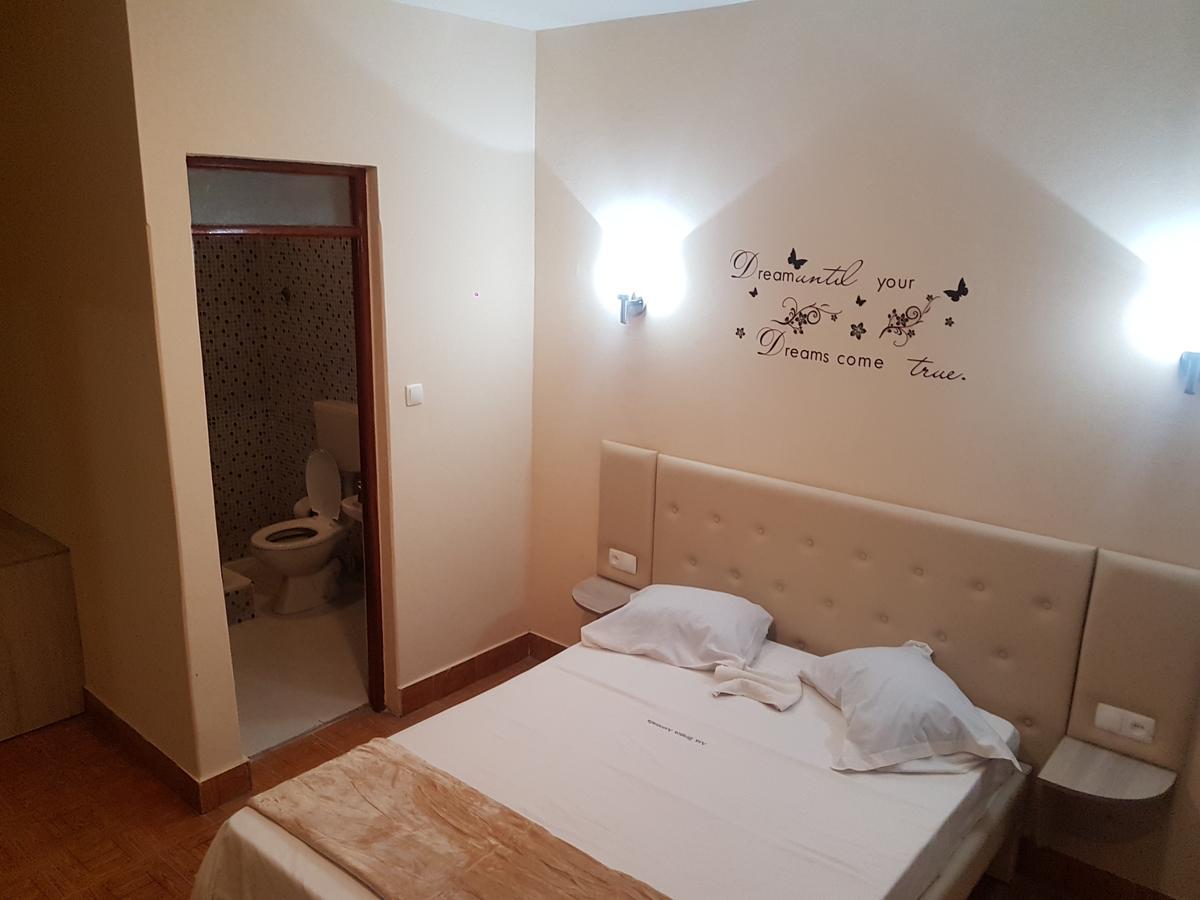 Pensao Asa Branca Hotel Assomada Buitenkant foto